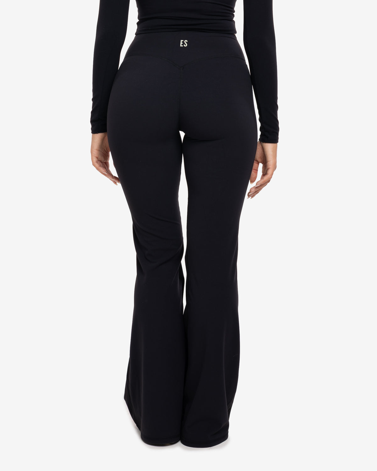 Soft Sculpt Flare - Invisible Scrunch