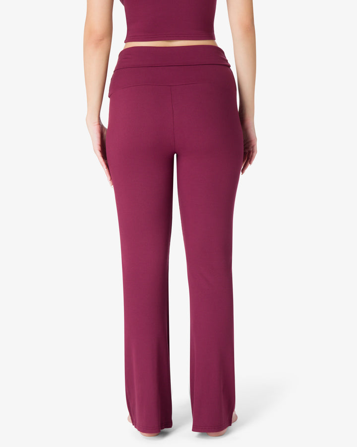 Flared pants | Wine