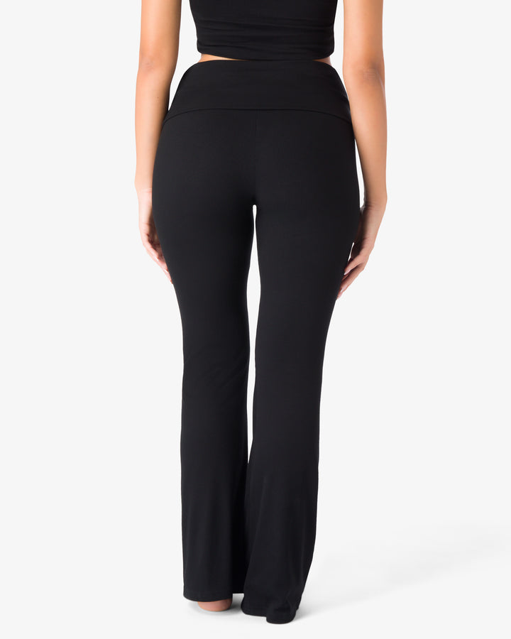 Flared pants | Black